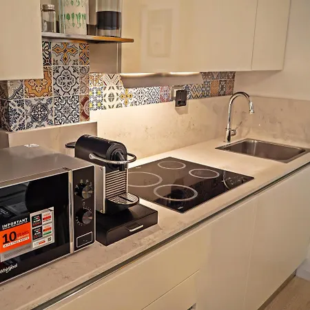 Wood - Battistini 아파트 *