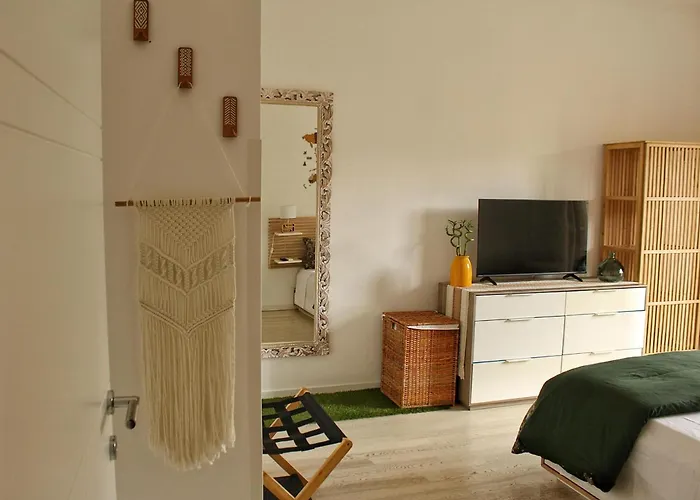 Wood - Battistini * Řím